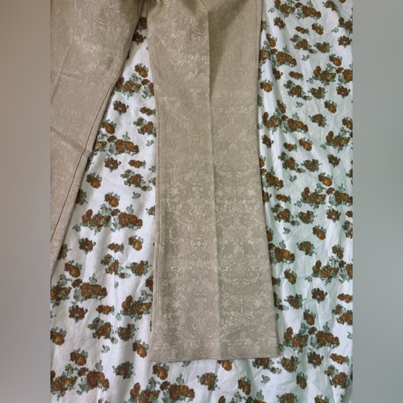 SNO SKINS Cream Textured Flare Pants Size 8 - Picture 15 of 16